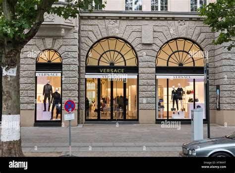 versace laden berlin|Versace in Berlin .